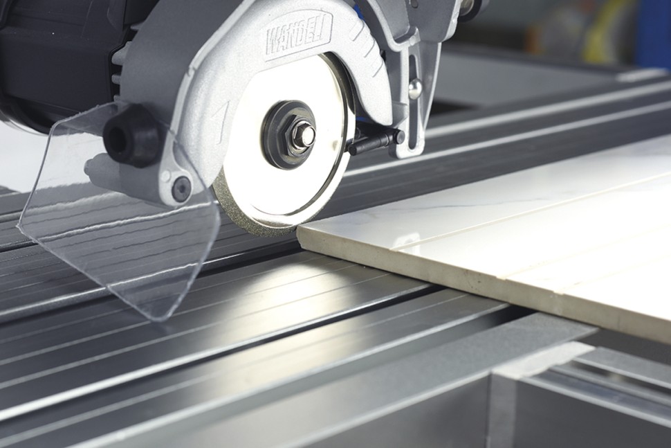 Бесщеточный плиткорез Wandeli QXZ-ZD-2460 4500Вт с автоматикой (БУ)